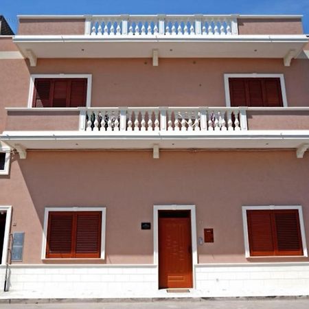 Il Vittoriano Aparthotel Porto Cesareo Kültér fotó