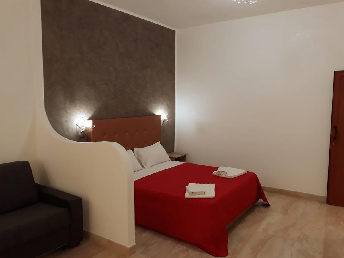 Il Vittoriano Aparthotel Porto Cesareo Kültér fotó