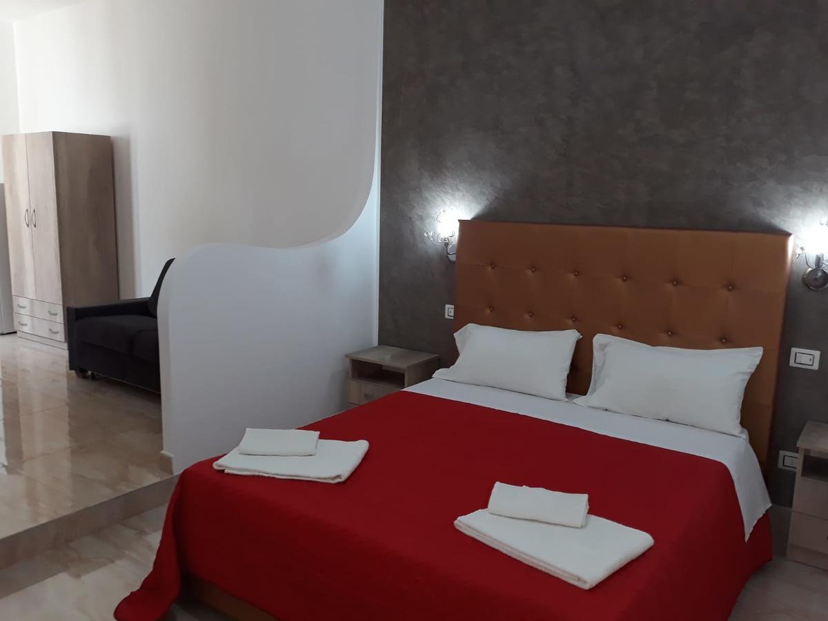 Il Vittoriano Aparthotel Porto Cesareo Kültér fotó